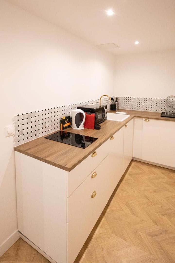 Appartement Charmant Proche De L'Arc Triomphe -2P Paris Exterior photo