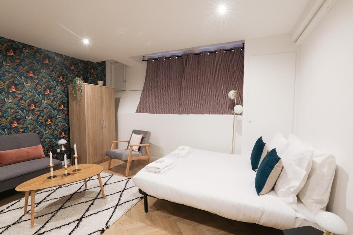 Appartement Charmant Proche De L'Arc Triomphe -2P Paris Exterior photo