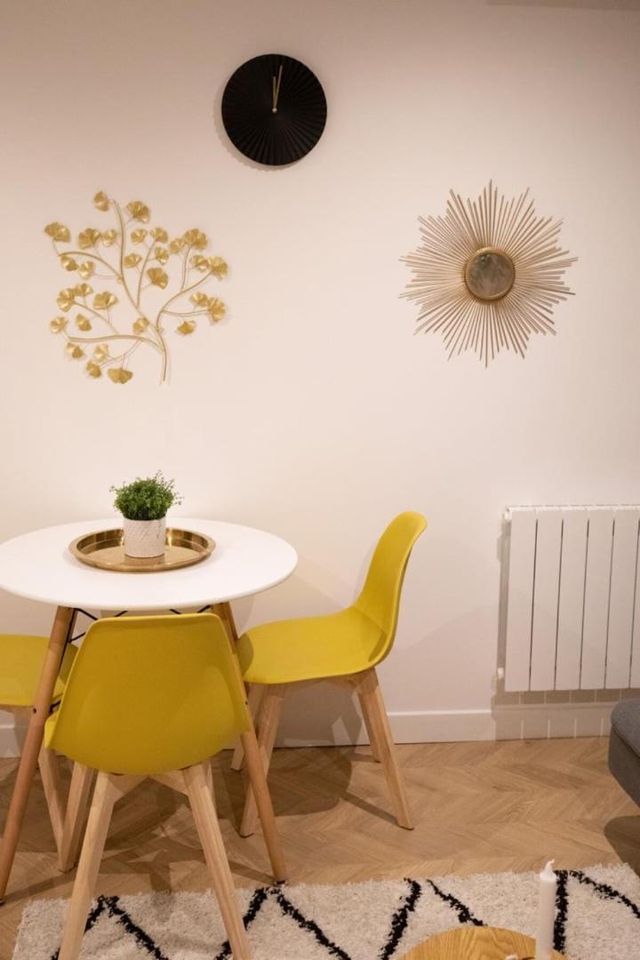 Appartement Charmant Proche De L'Arc Triomphe -2P Paris Exterior photo